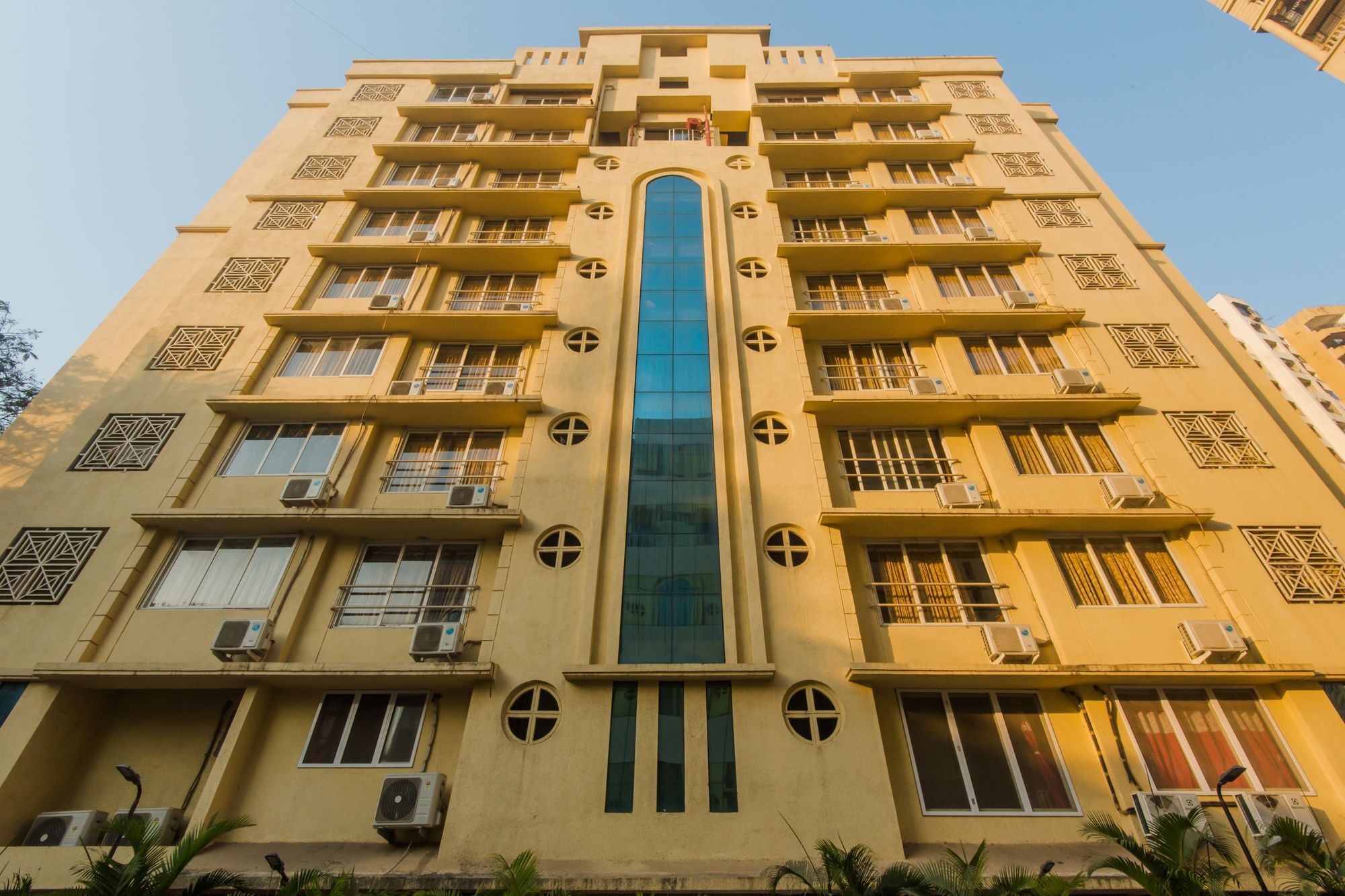 Oyo 11441 Hotel Blue Bells Residency Mumbai Exterior photo